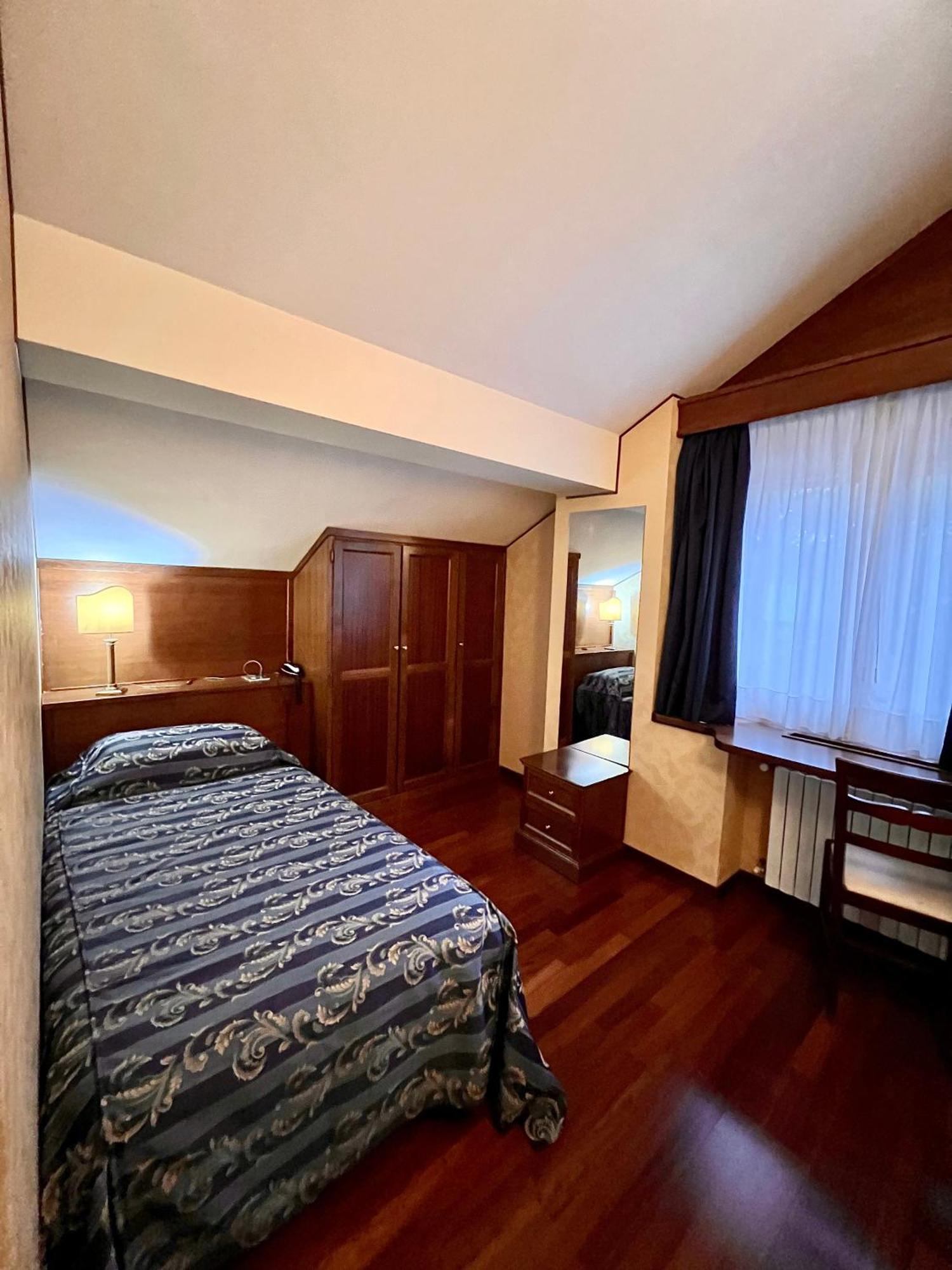 Hotel Corona & Spa Pescasseroli Extérieur photo