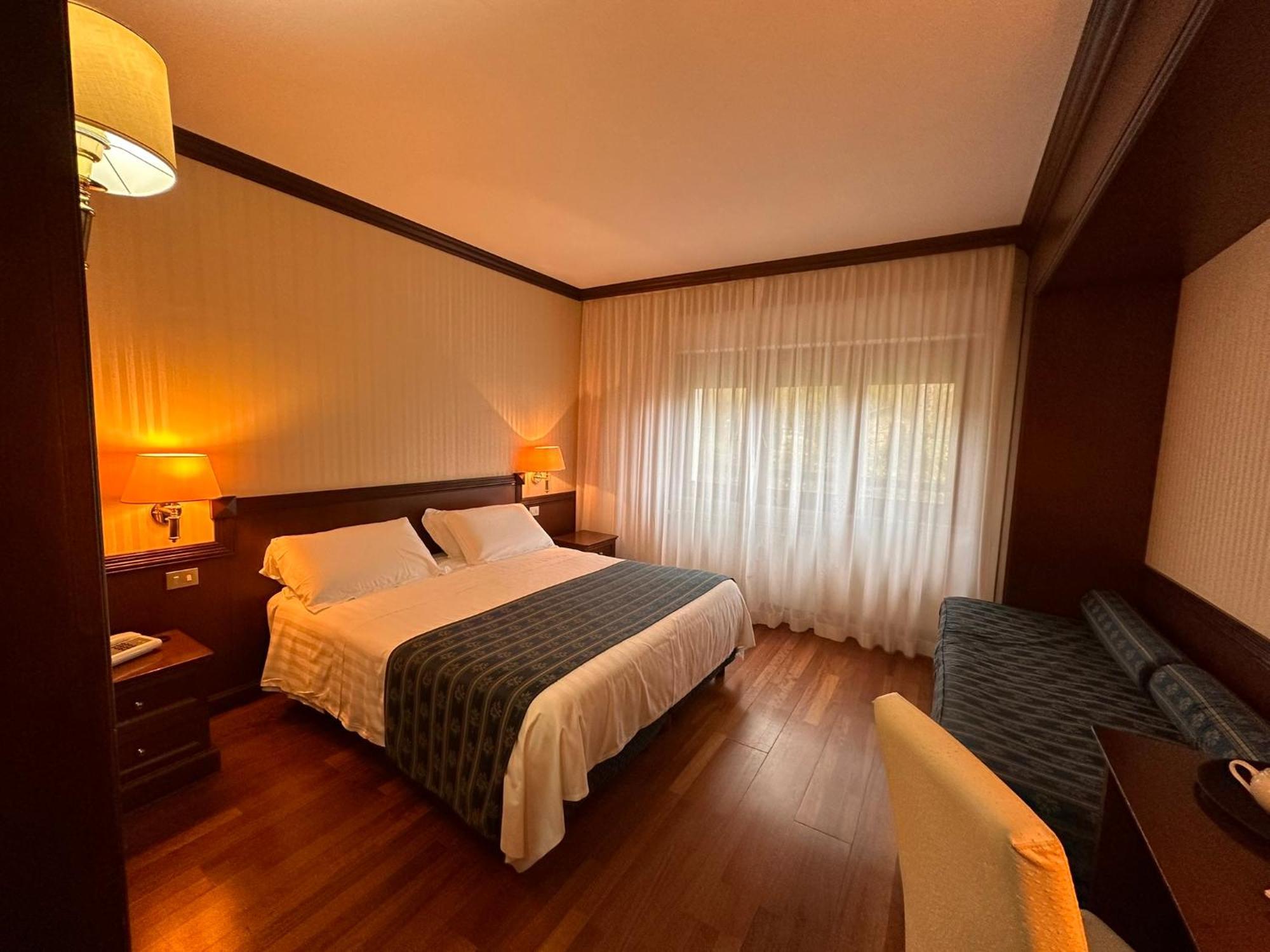Hotel Corona & Spa Pescasseroli Extérieur photo